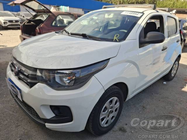 2017 FIAT MOBI 