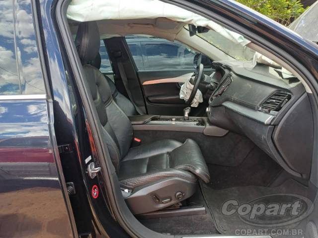 2016 VOLVO XC90 