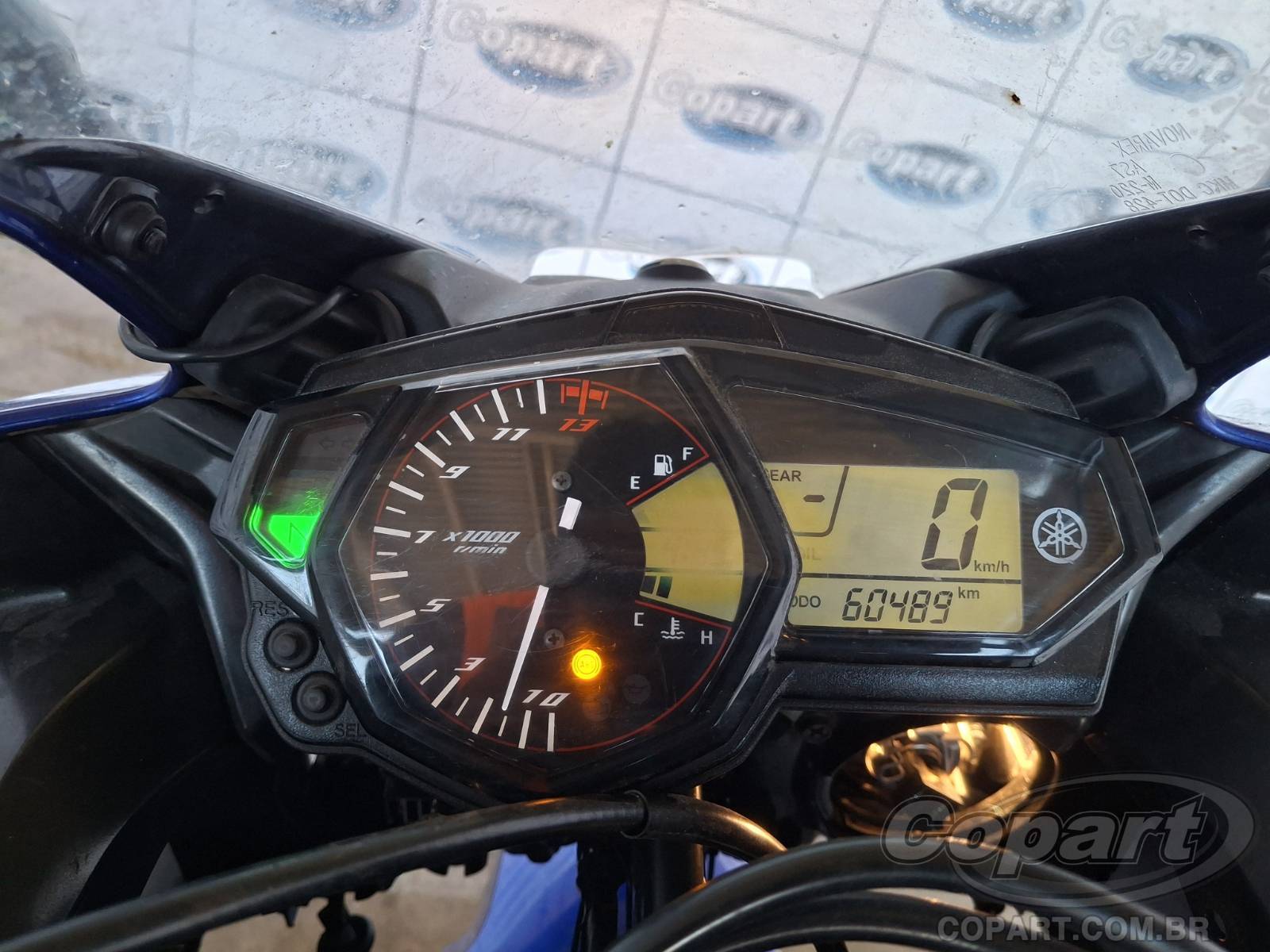 Foto 9 de 10: 2016 YAMAHA YZF R3