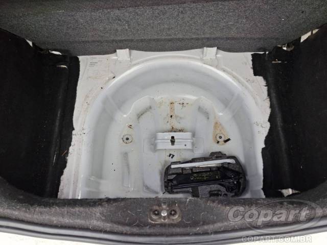 2015 VOLKSWAGEN UP 