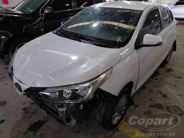 2024 TOYOTA YARIS 