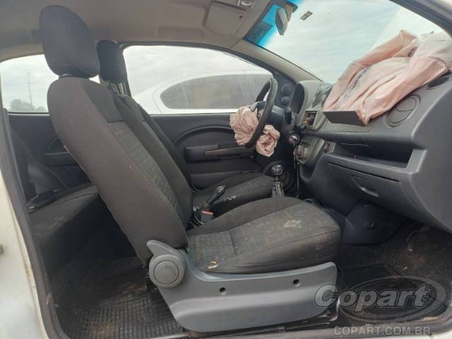 2014 FIAT UNO 