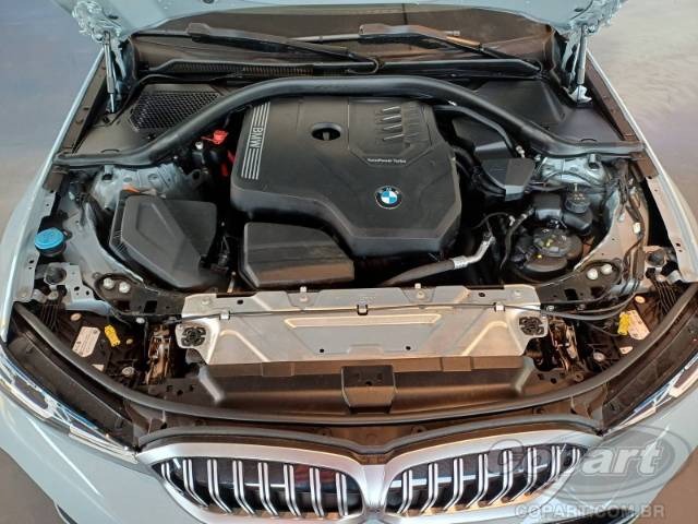2025 BMW SERIE 3 