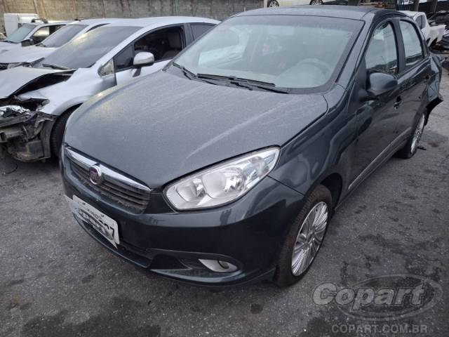 2015 FIAT GRAND SIENA 