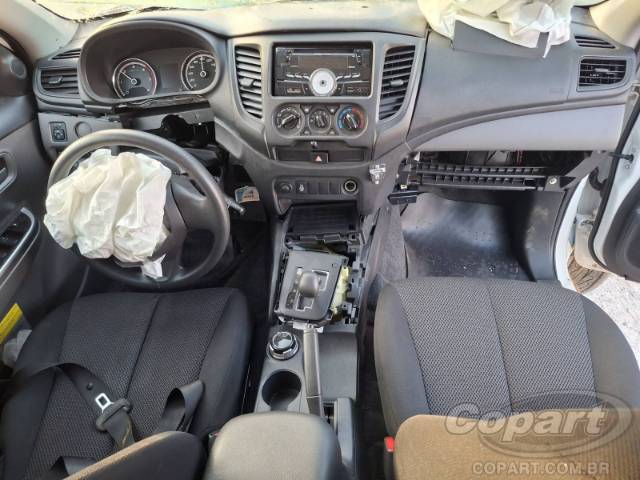 2023 MITSUBISHI L200 TRITON 