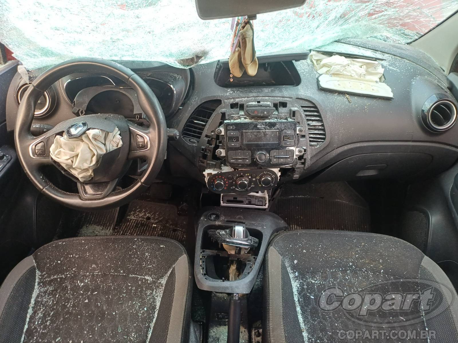 Foto 9 de 12: 2019 RENAULT CAPTUR