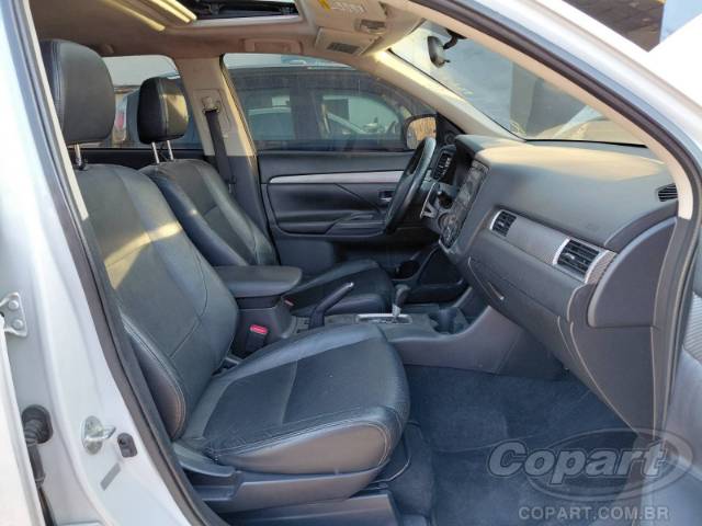 2014 MITSUBISHI OUTLANDER 