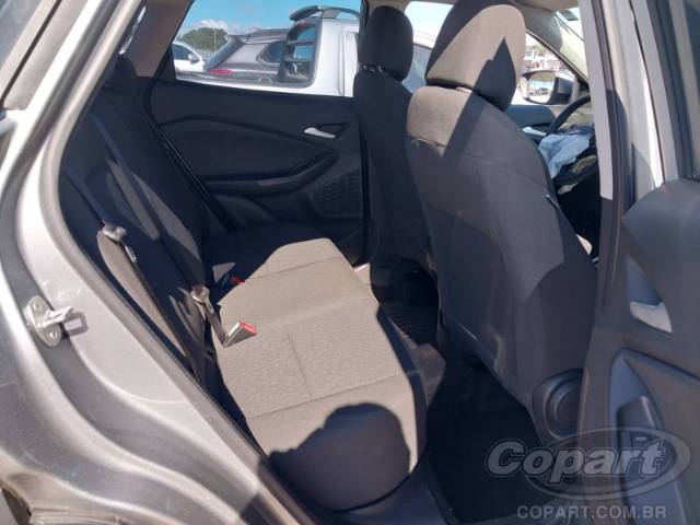 2025 CHEVROLET TRACKER 