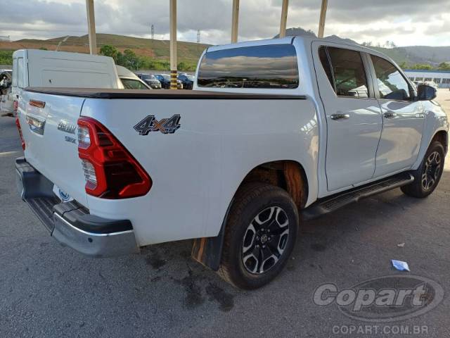 2025 TOYOTA HILUX CD 