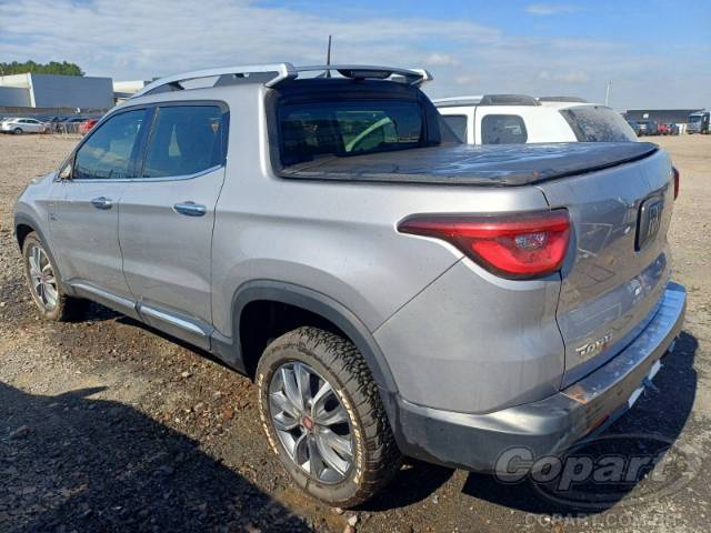 2021 FIAT TORO 