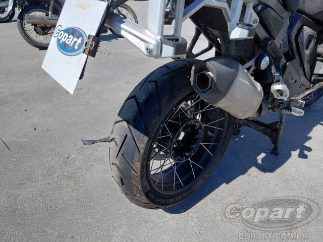 2025 BMW R 1300 