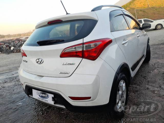 2015 HYUNDAI HB20 