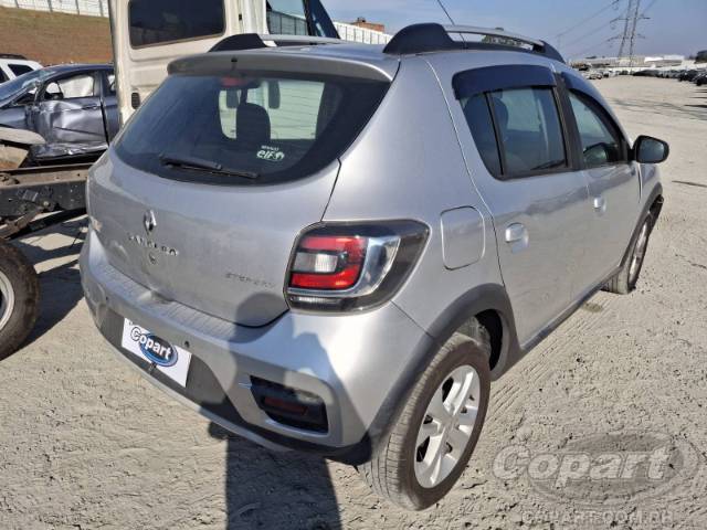 2017 RENAULT SANDERO 