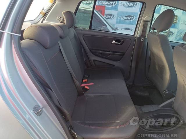 2013 VOLKSWAGEN FOX 