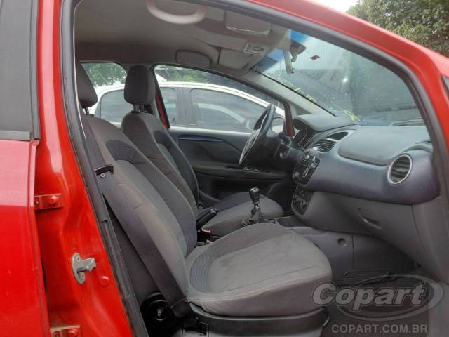 2014 FIAT PUNTO 