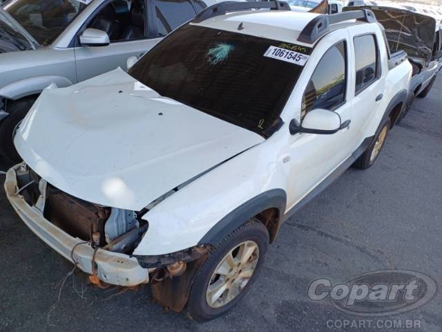 2021 RENAULT DUSTER OROCH 