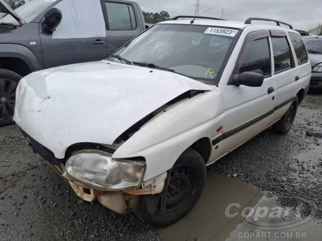 2001 FORD ESCORT SW 