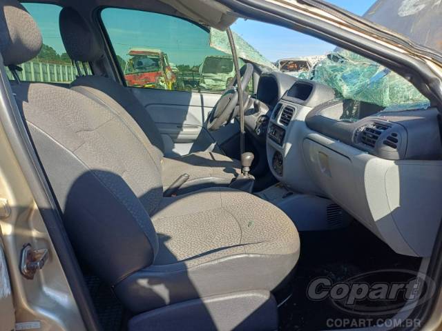 2011 RENAULT CLIO 