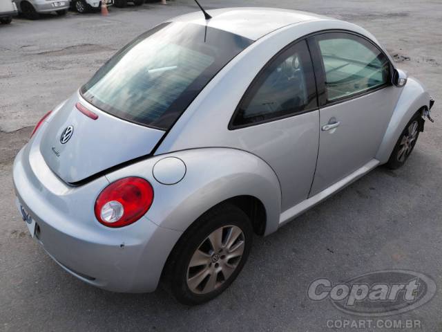 2008 VOLKSWAGEN NEW BEETLE 