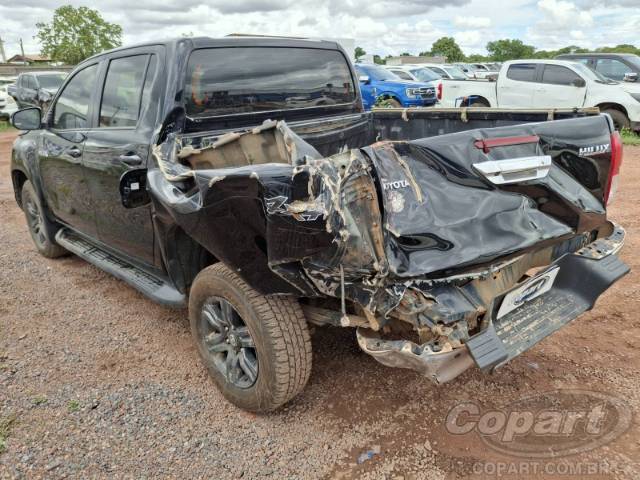 2024 TOYOTA HILUX CD 