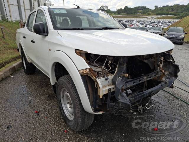 2023 MITSUBISHI L-200 TRITON 