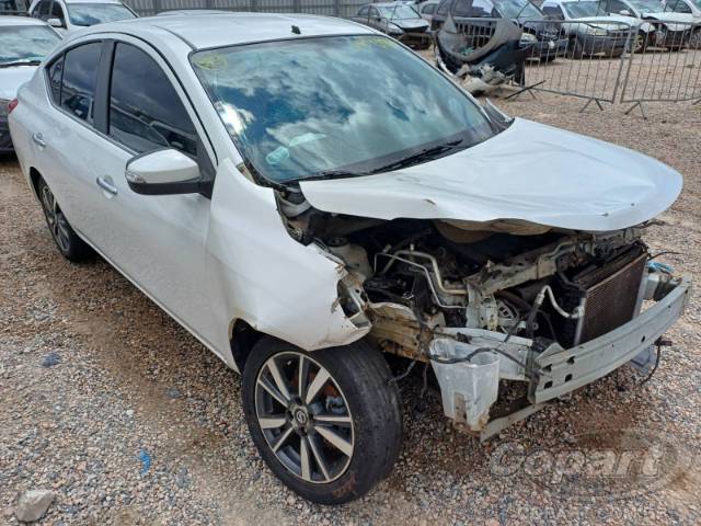 2019 NISSAN VERSA 