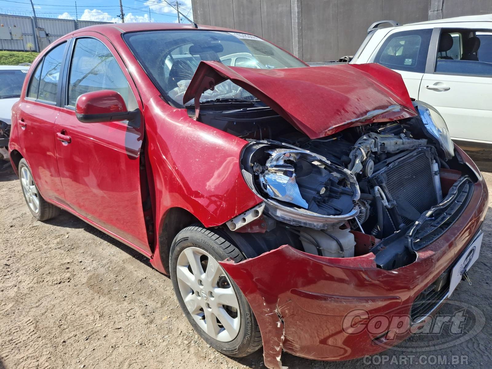Veículo Nissan March Nissan March SV 1.6 16V 2014 2014 em leilão