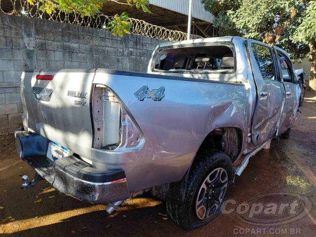 2023 TOYOTA HILUX CD 