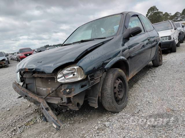 2001 CHEVROLET CORSA 