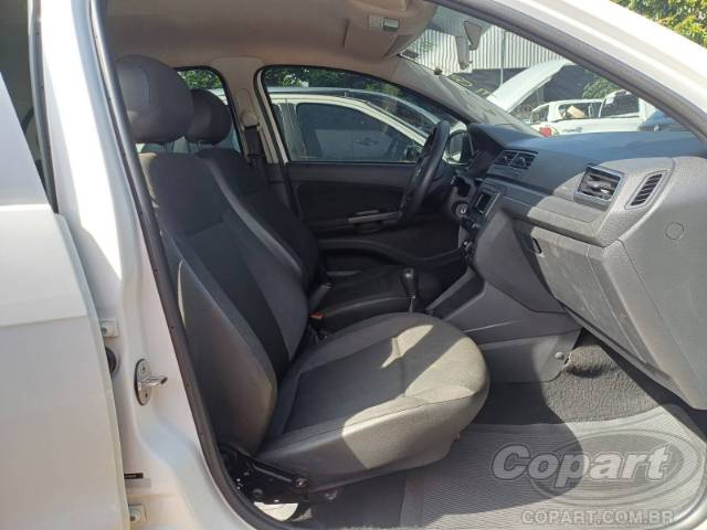 2023 VOLKSWAGEN VOYAGE 