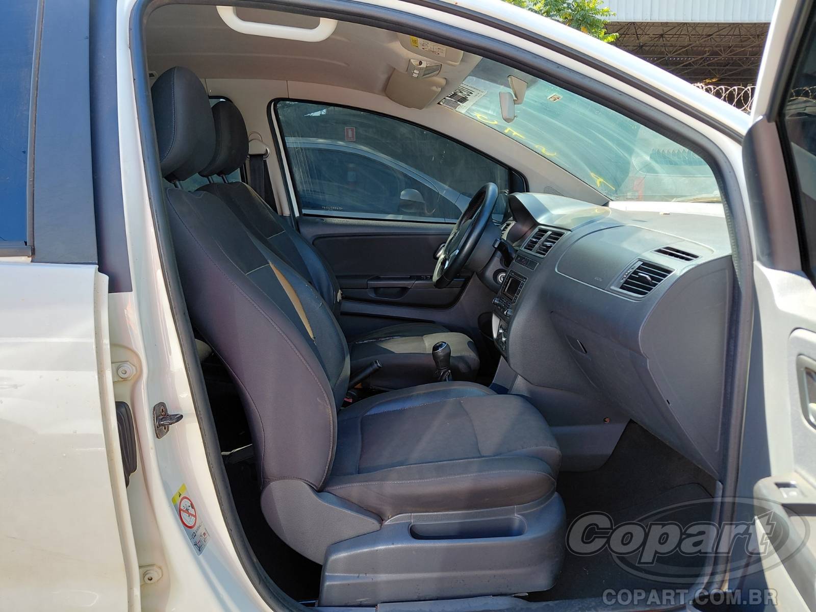 Foto 5: 2015 VOLKSWAGEN FOX