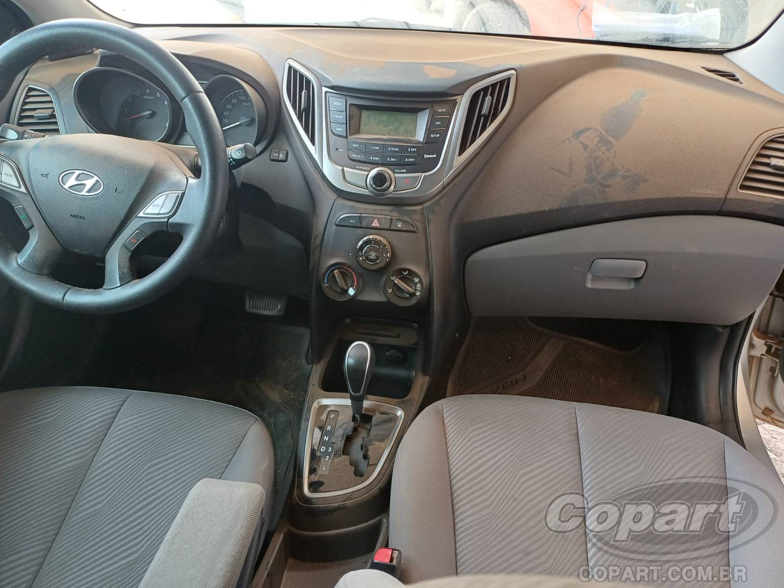 Foto 9 de 10: 2015 HYUNDAI HB20S