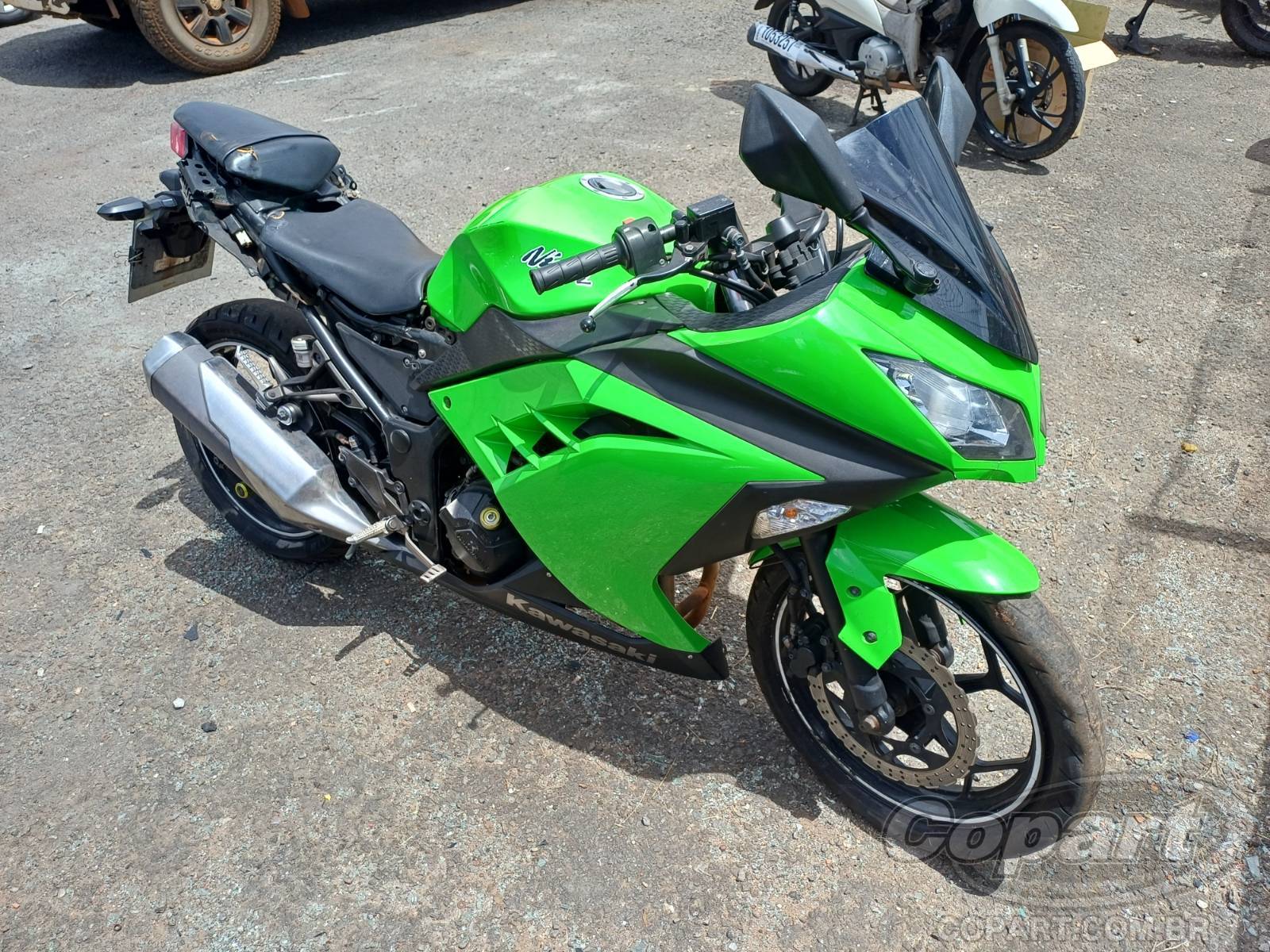 Veículo KAWASAKI Ninja 2013 KAWASAKI NINJA 300 2013 em leilão