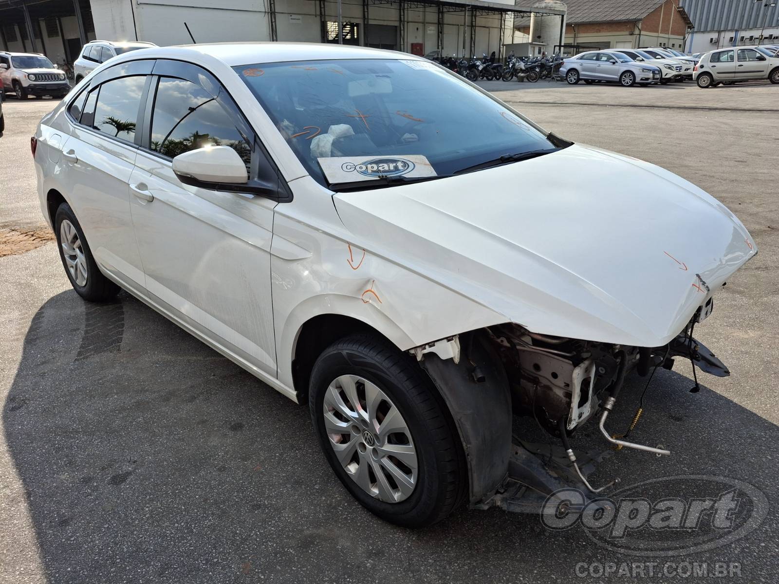 Veículo VW - VolksWagen Virtus VOLKSWAGEN VIRTUS 1.6 AT 2020 2020 em leilão