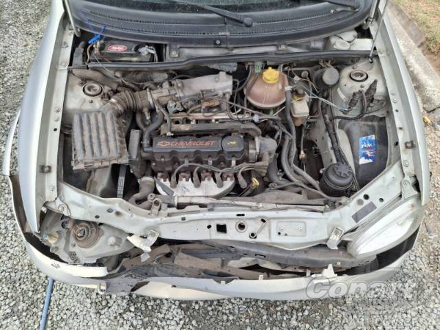 2004 CHEVROLET CORSA SEDAN 