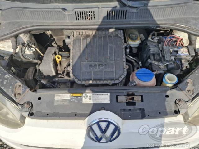 2015 VOLKSWAGEN UP 