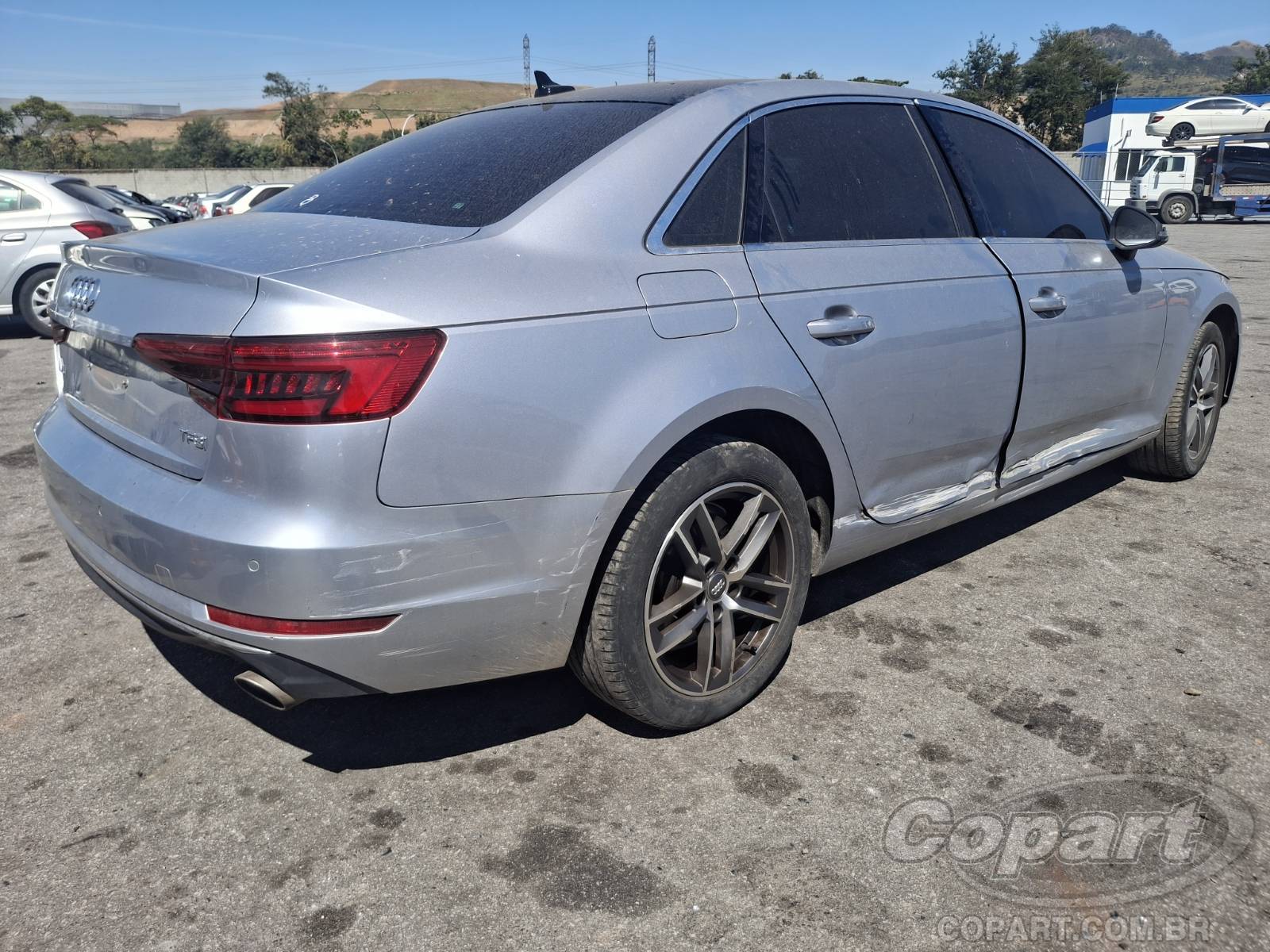 2016 AUDI A4 — foto 4 de 10