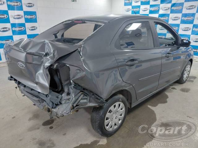 2021 FORD KA SEDAN 