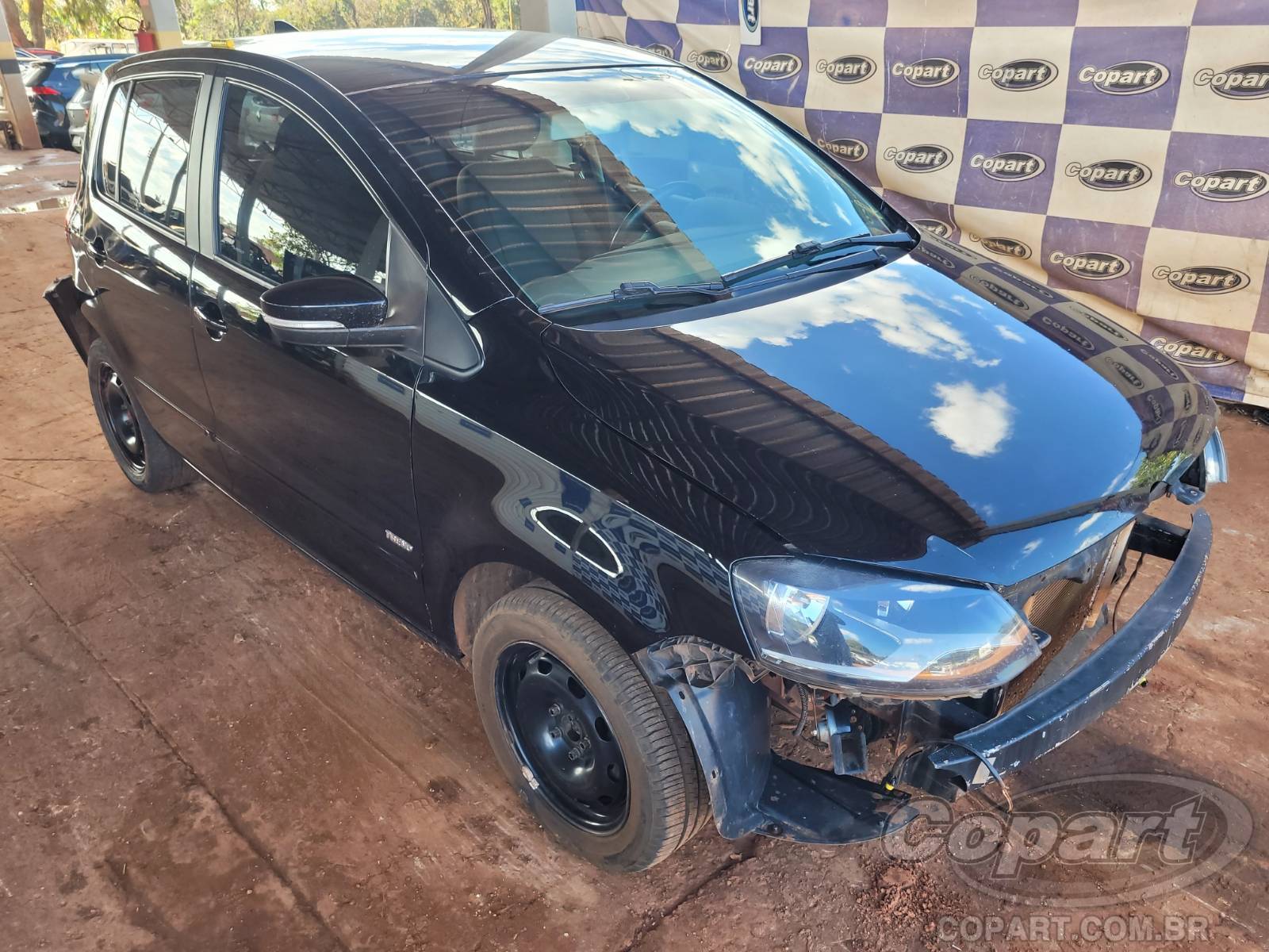 Veículo VW - VolksWagen Fox VOLKSWAGEN FOX 1.6 GII 1.6 Total Flex 2013 2013 em leilão