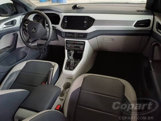 2020 VOLKSWAGEN T-CROSS 