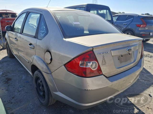 2010 FORD FIESTA SEDAN 