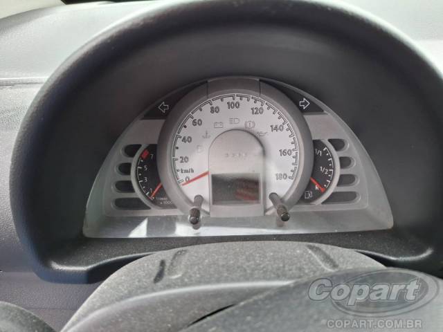2009 VOLKSWAGEN FOX 