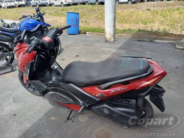 2021 YAMAHA XMAX 