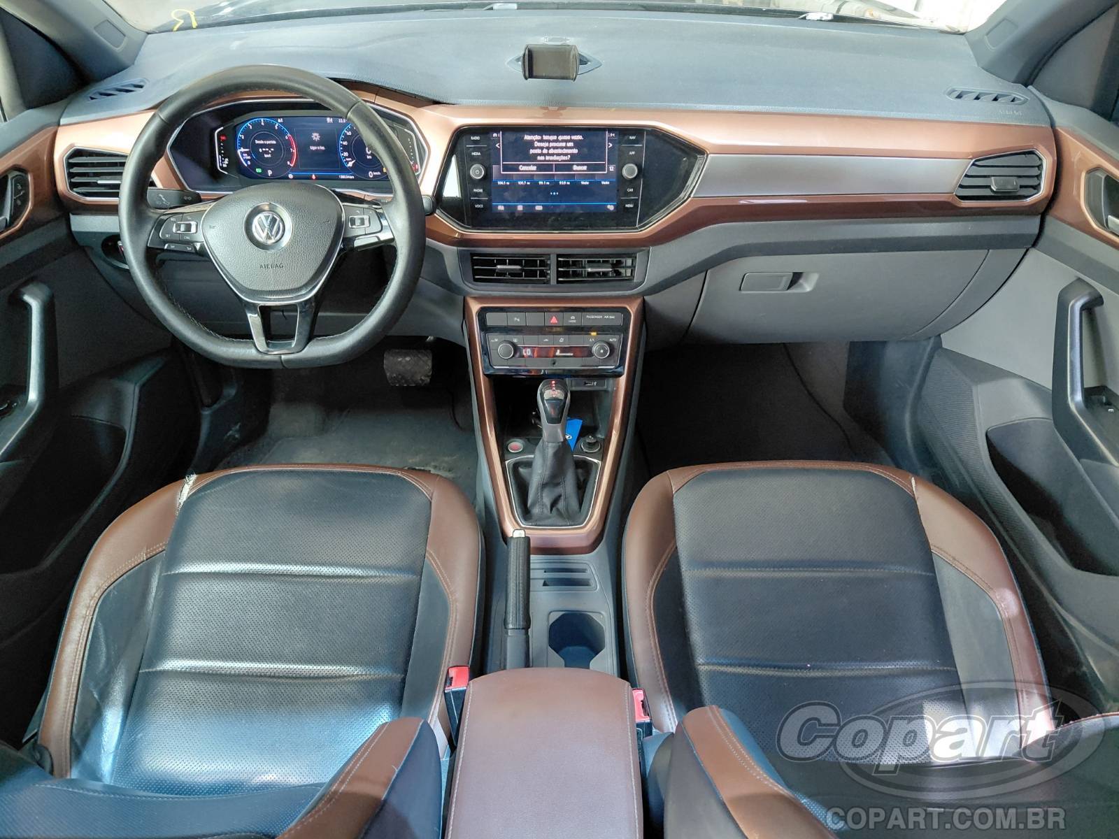 2020 VOLKSWAGEN T-CROSS — foto 9 de 10