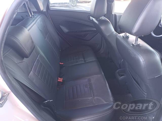 2015 FORD FIESTA 