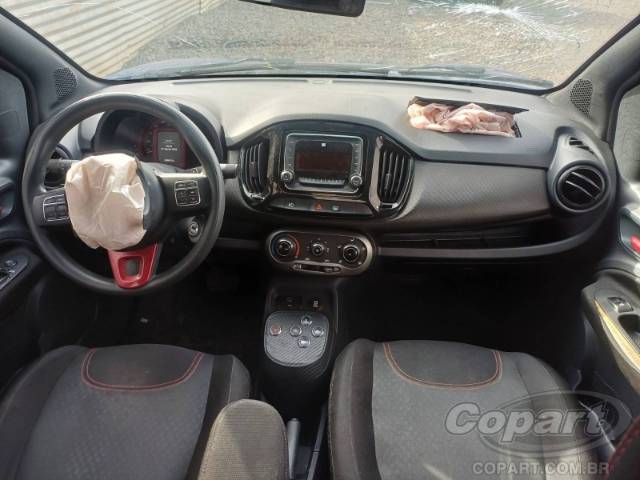 2015 FIAT UNO 