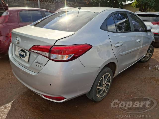 2023 TOYOTA YARIS SEDA 