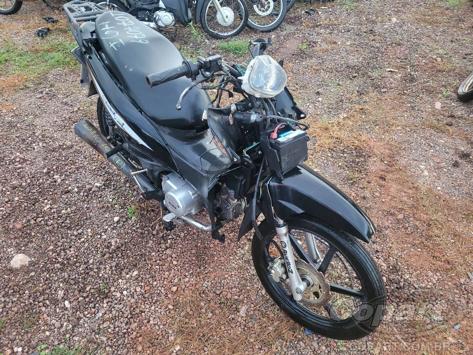 Avelloz AZ1 2022 Colisão