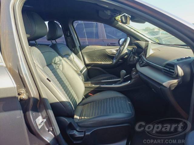 2023 FIAT FASTBACK 