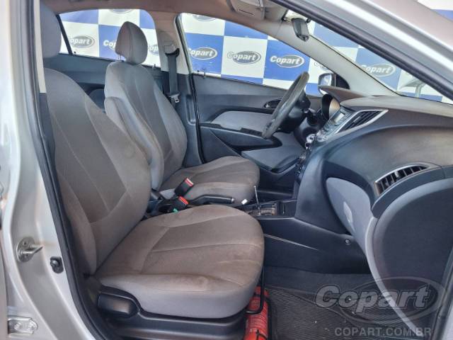 2015 HYUNDAI HB20S 